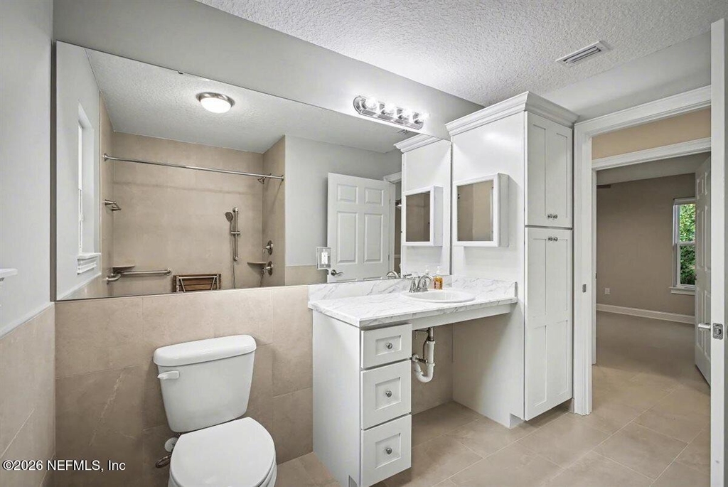 2210 Shepard Street - Photo 24