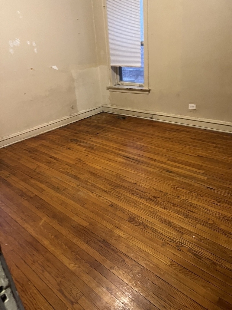8010 S Evans Avenue - Photo 12