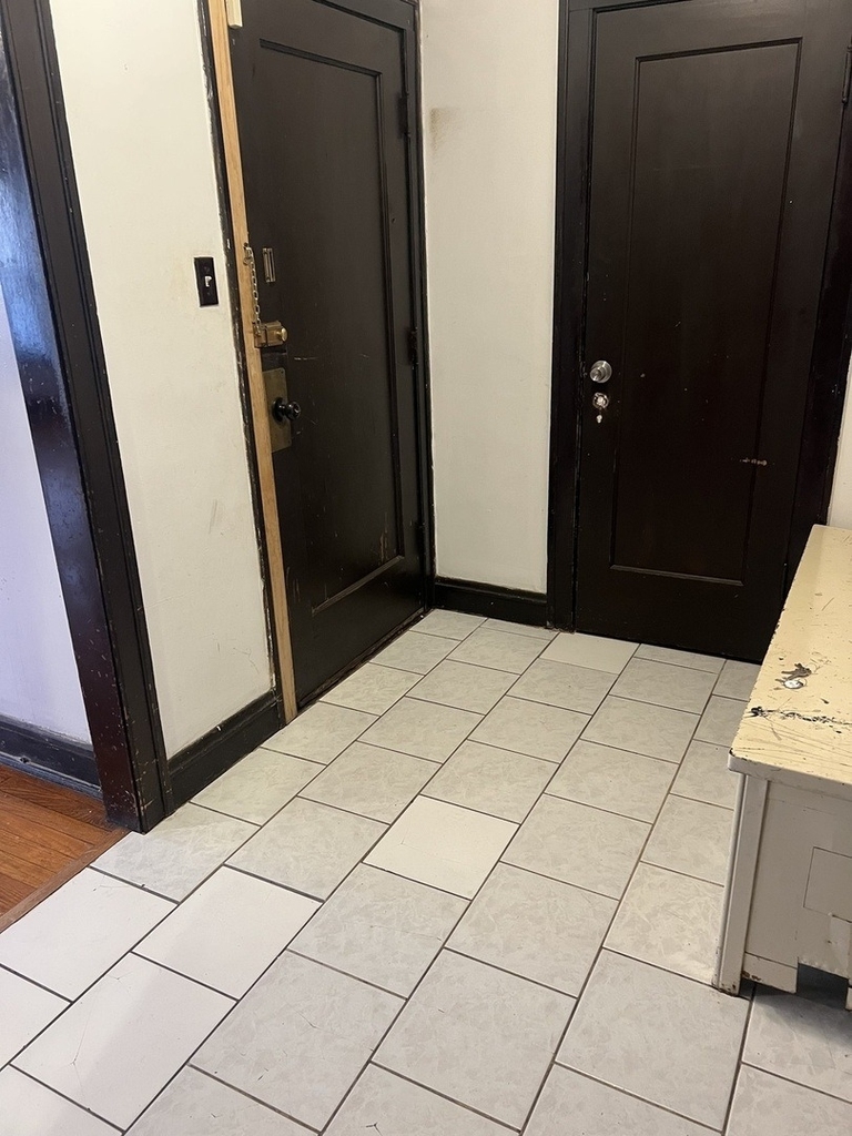 8010 S Evans Avenue - Photo 1
