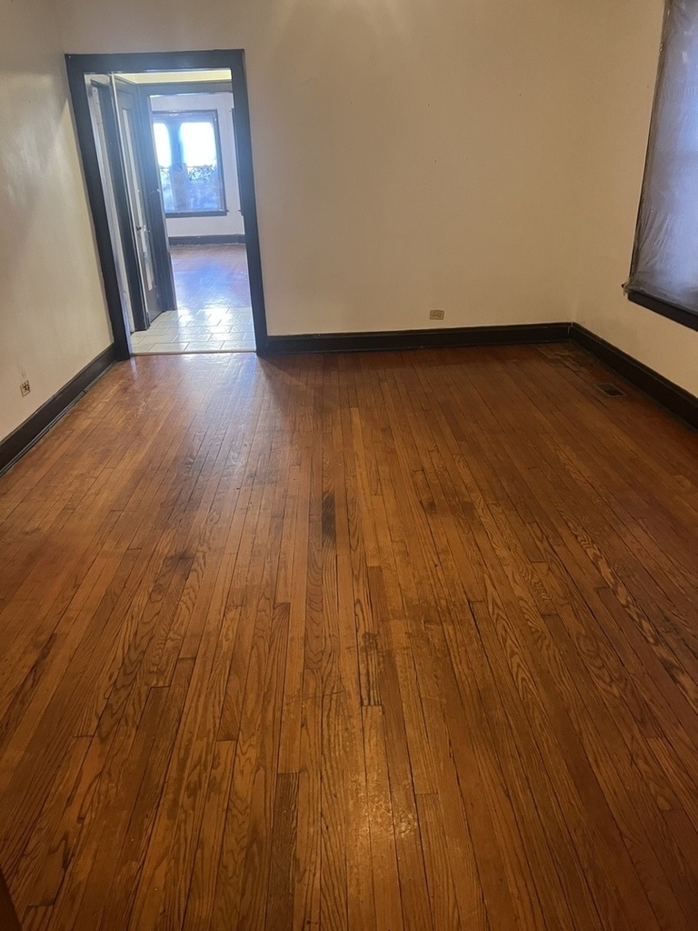 8010 S Evans Avenue - Photo 11