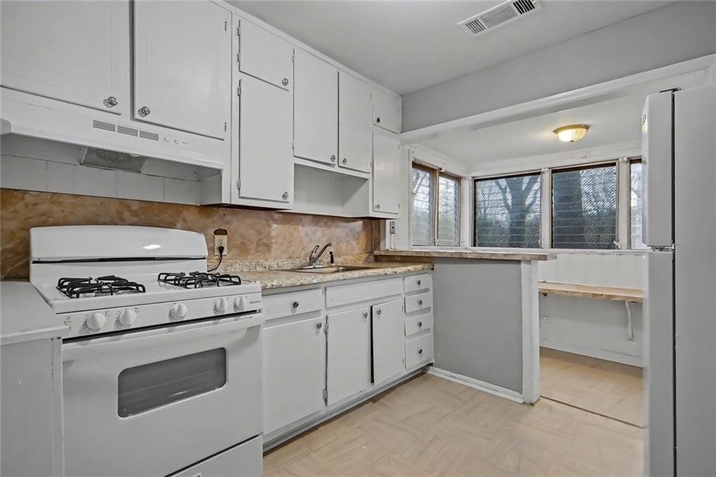 725 Matilda Place Nw - Photo 8