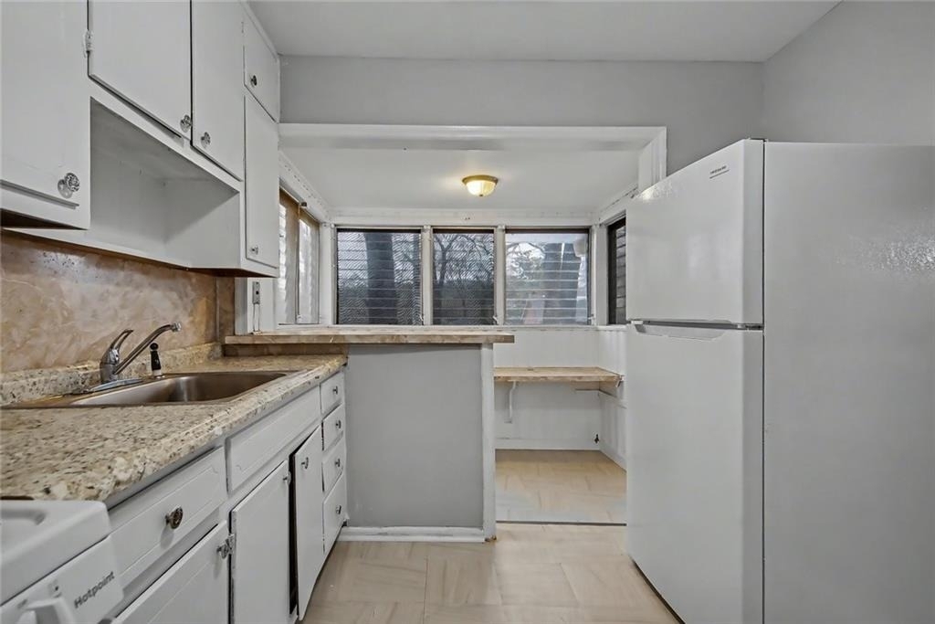 725 Matilda Place Nw - Photo 9