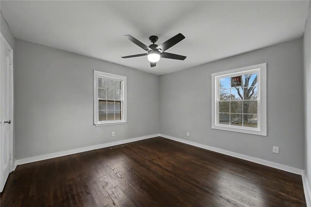 725 Matilda Place Nw - Photo 17