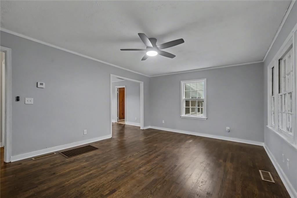 725 Matilda Place Nw - Photo 3