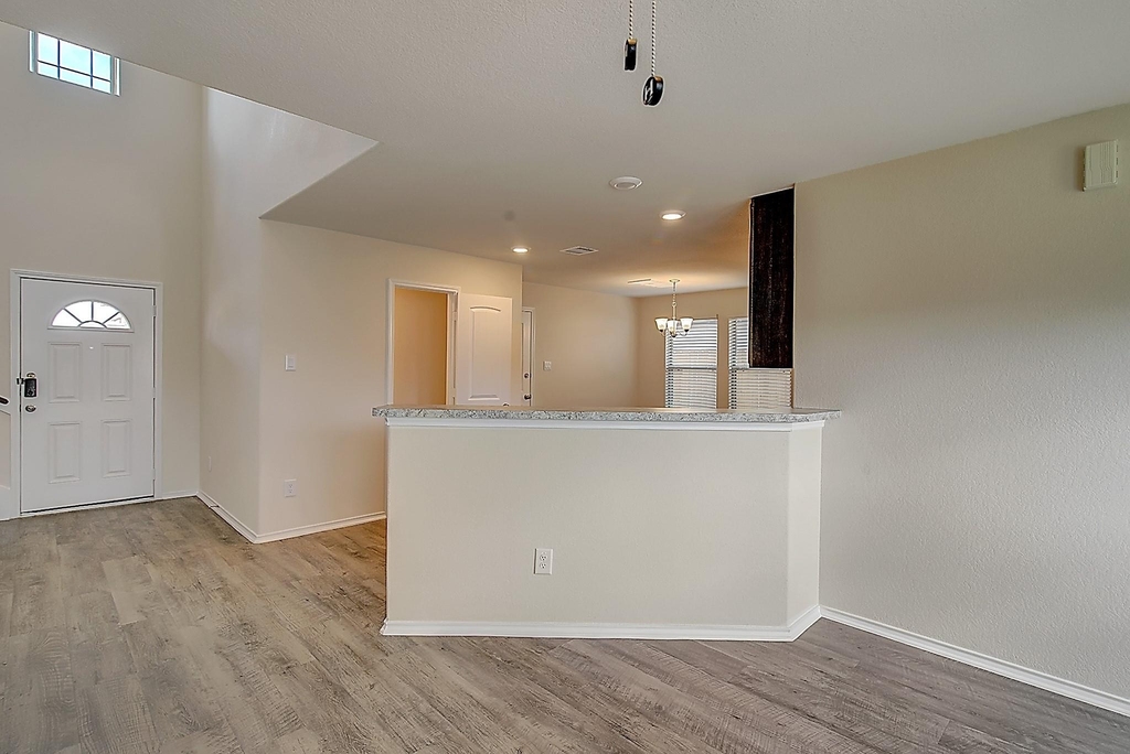 14616 Wheeler Drive - Photo 3