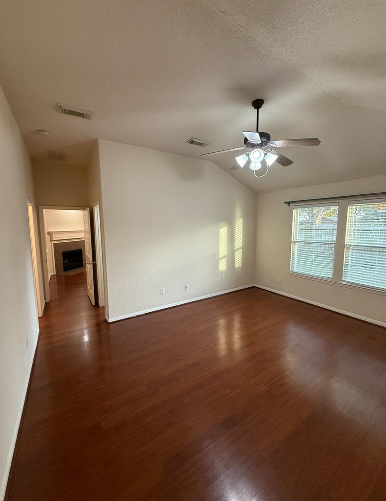 17719 Scarlett Falls Lane - Photo 7