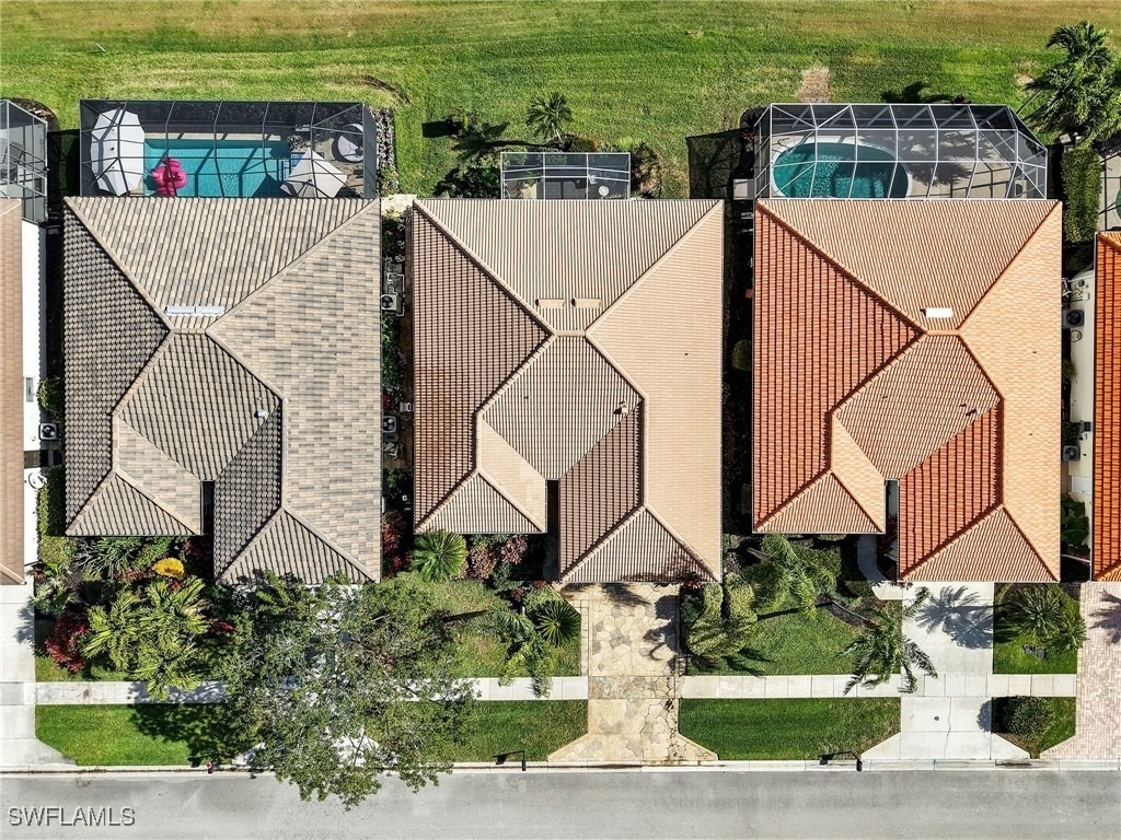 7100 Falcons Glen Boulevard - Photo 4