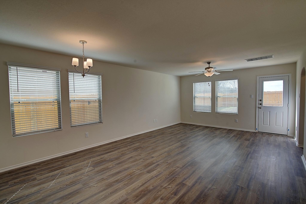 14412 Conifer Drive - Photo 3