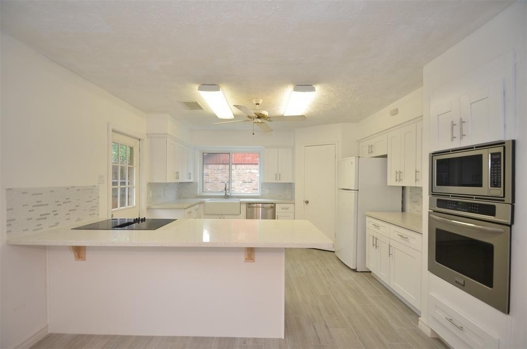 2822 River Birch Drive - Photo 1
