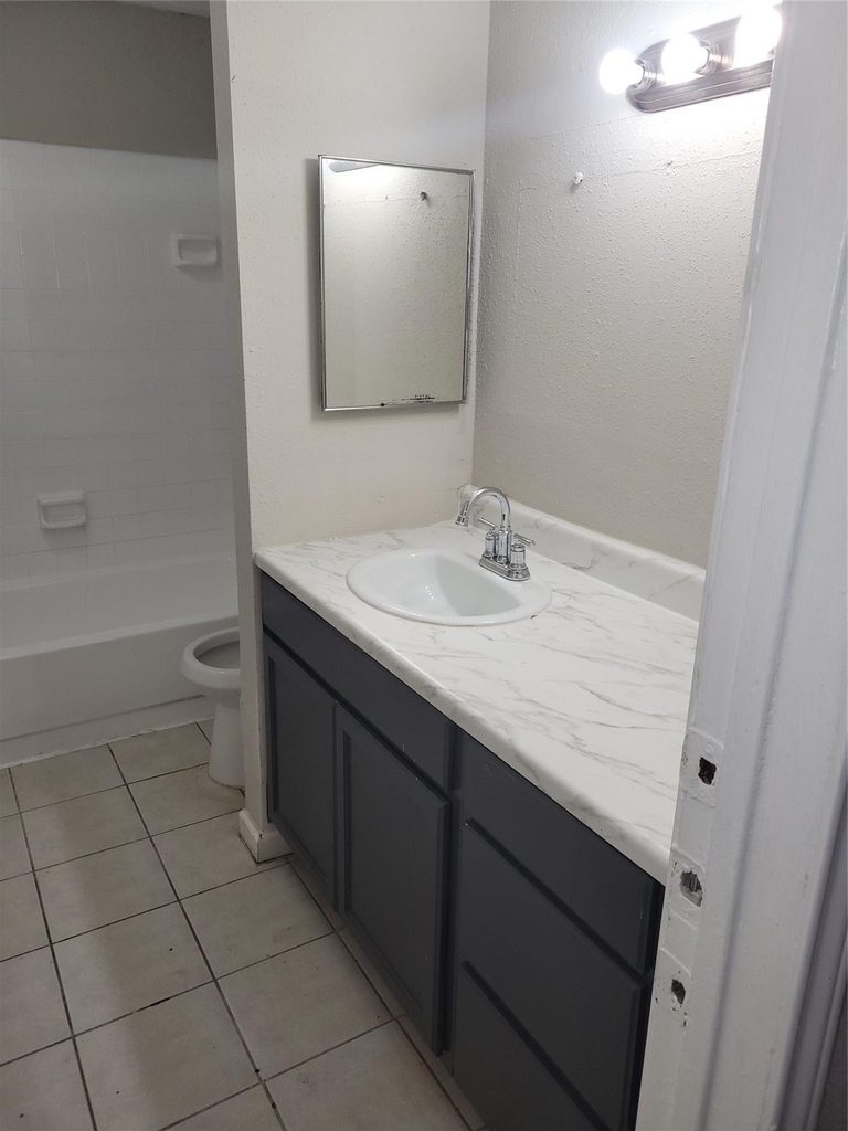 7200 W T C Jester Boulevard - Photo 10