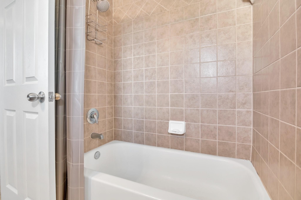 9200 Westheimer Road - Photo 21