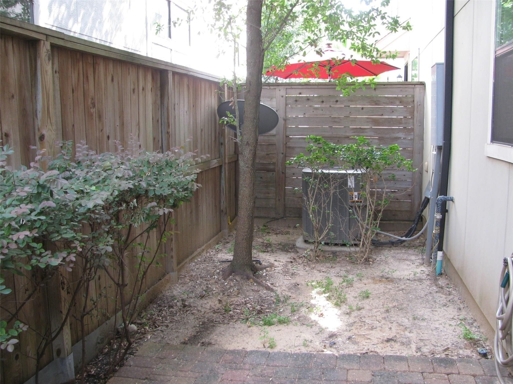 5813a Kiam Street - Photo 13