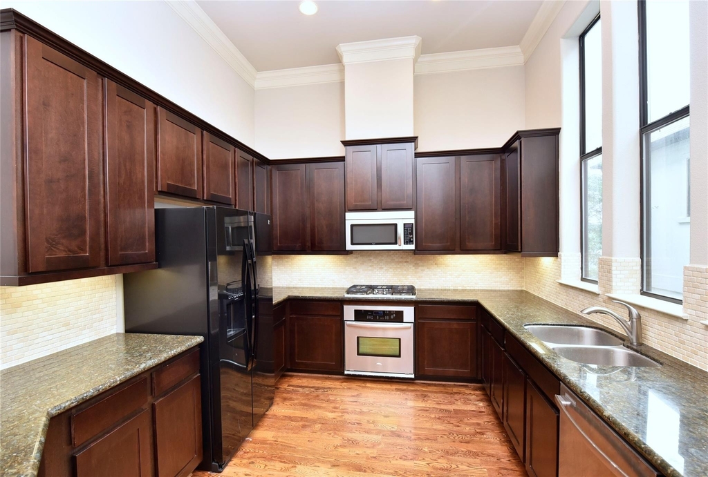 5813a Kiam Street - Photo 20