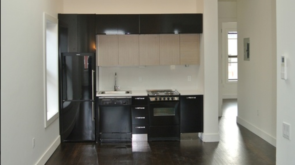 72 Maujer Street - Photo 0