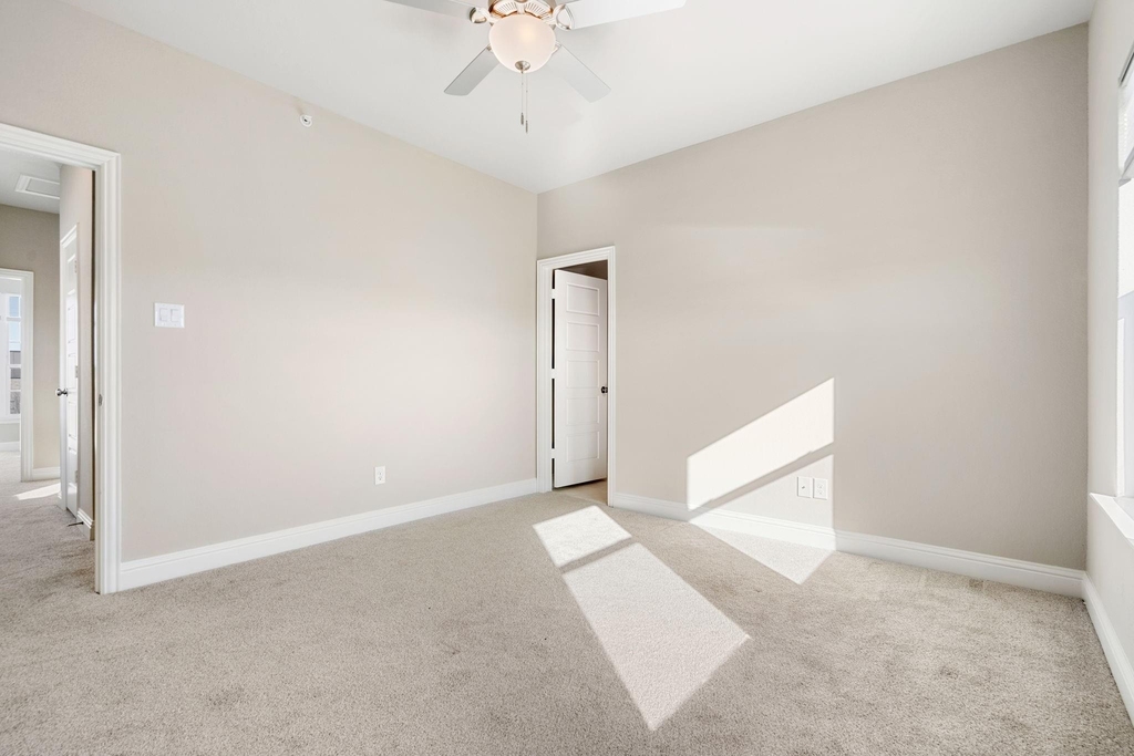 2041 Layla Drive - Photo 10