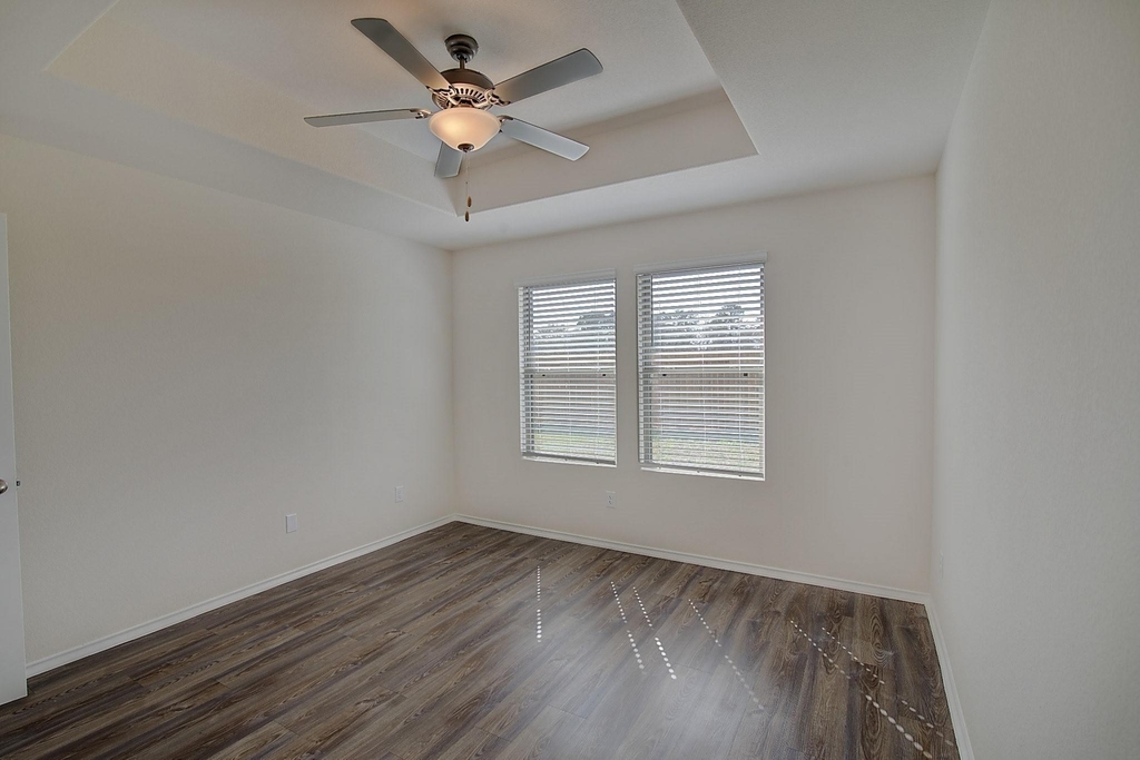 16715 Twisted Pines Drive - Photo 10