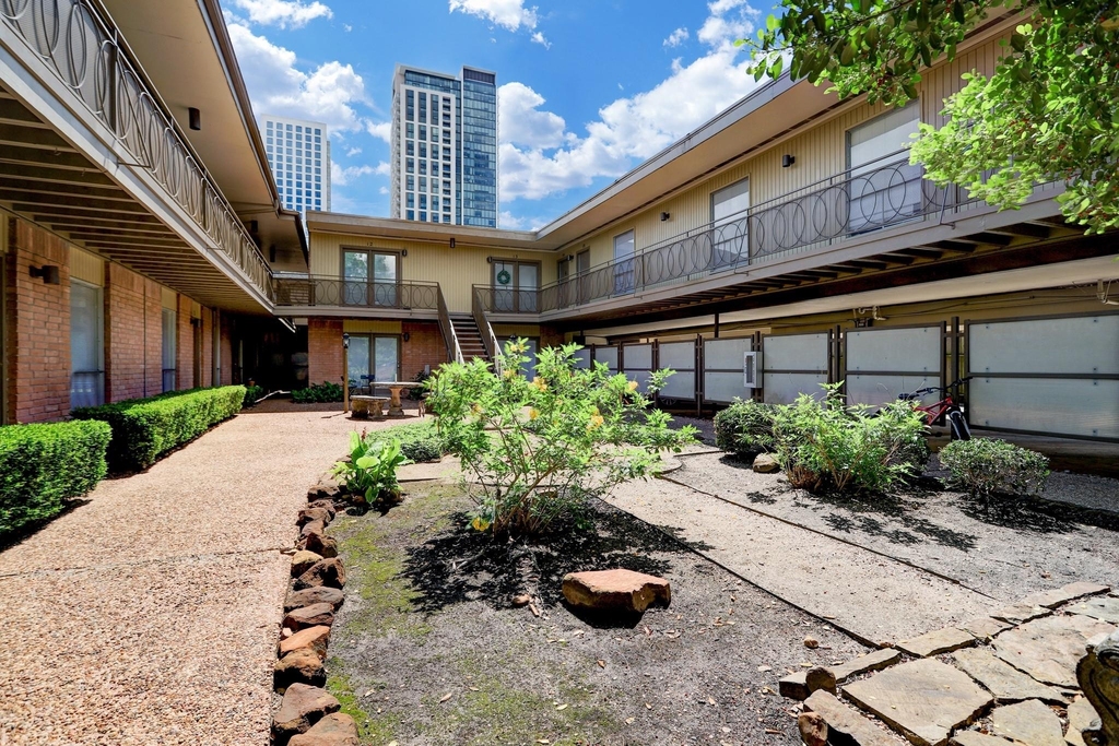 3407 Graustark Street - Photo 7