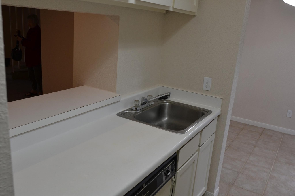 6111 Beverly Hill Street - Photo 23