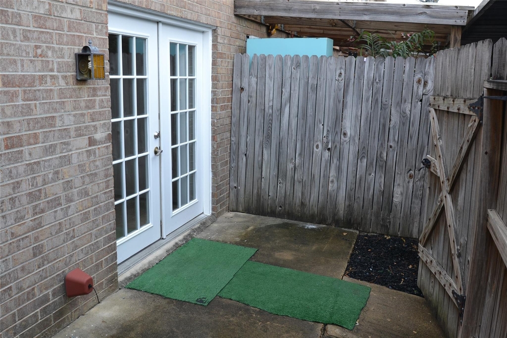 6111 Beverly Hill Street - Photo 28