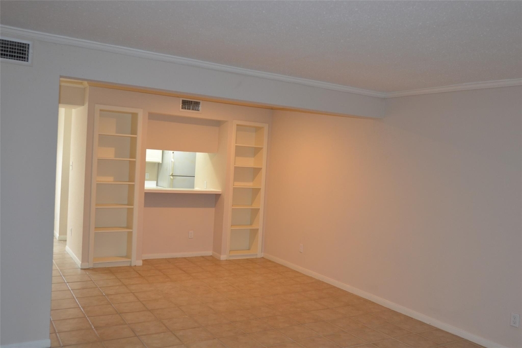 6111 Beverly Hill Street - Photo 13
