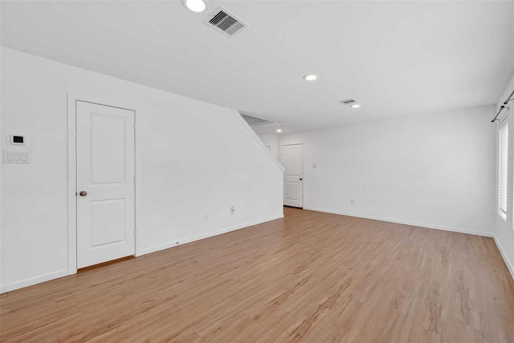 3039 Ash Ray Drive - Photo 7