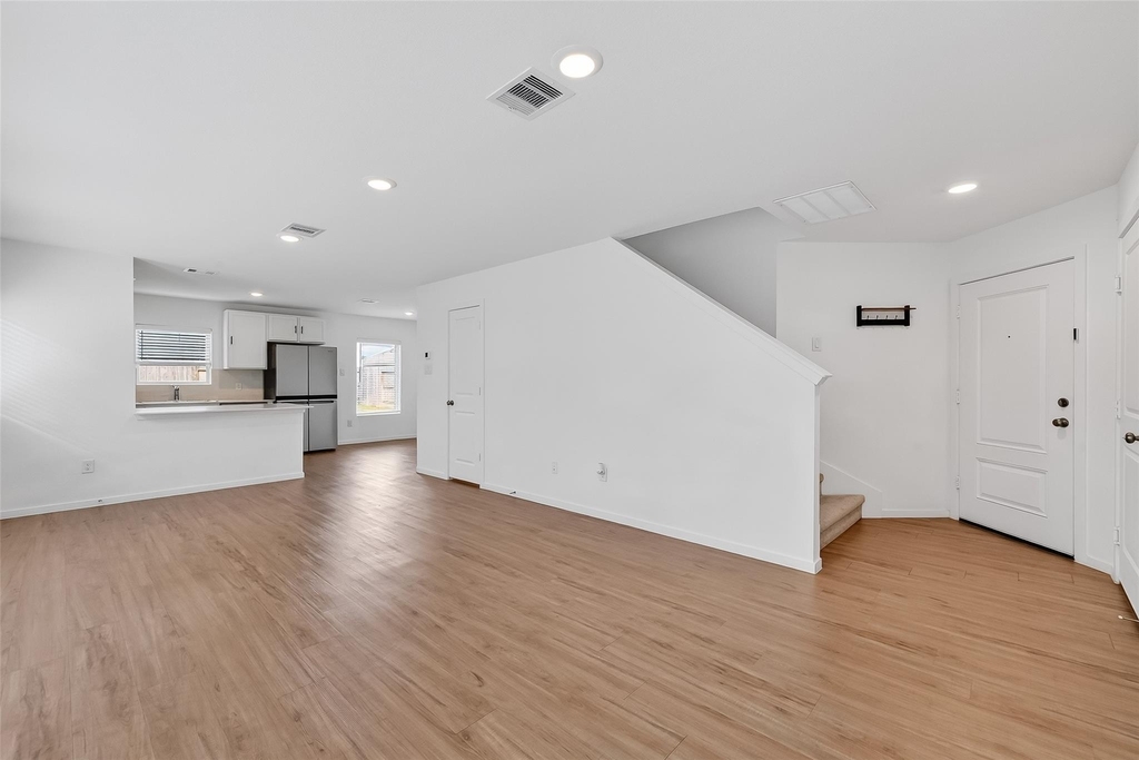 3039 Ash Ray Drive - Photo 9