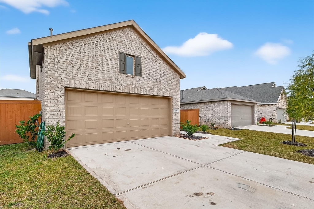 3039 Ash Ray Drive - Photo 1