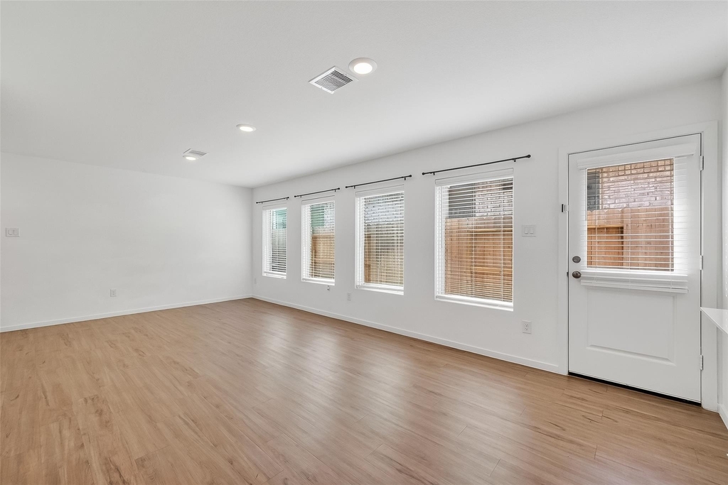 3039 Ash Ray Drive - Photo 10