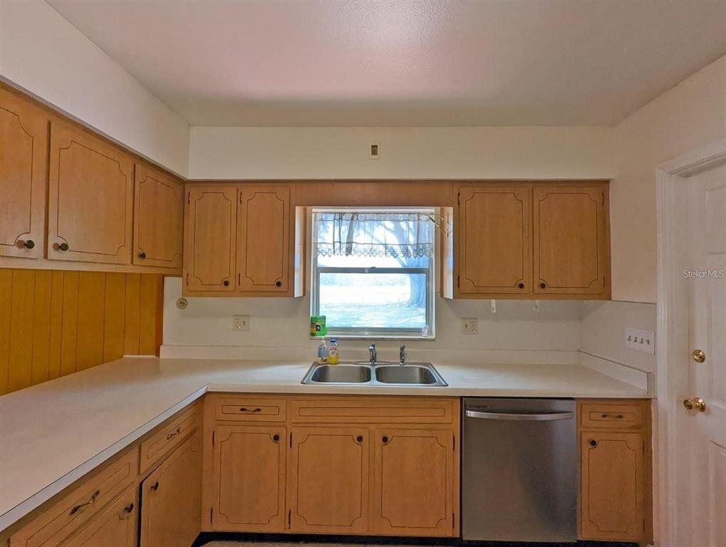 18110 Dorman Road - Photo 10