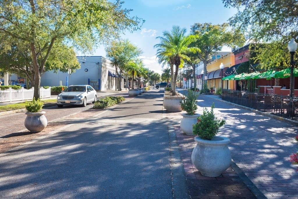103 E Park Street - Photo 44