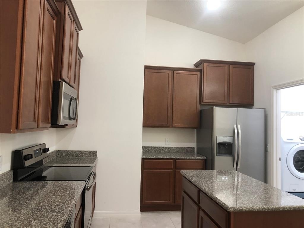 3211 Silver Fin Way - Photo 5
