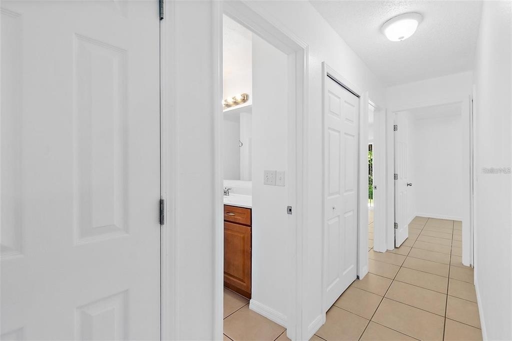 2258 S Daytona Avenue - Photo 10