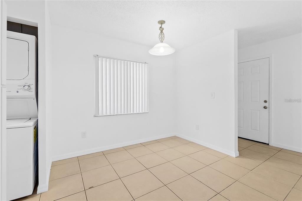 2258 S Daytona Avenue - Photo 4