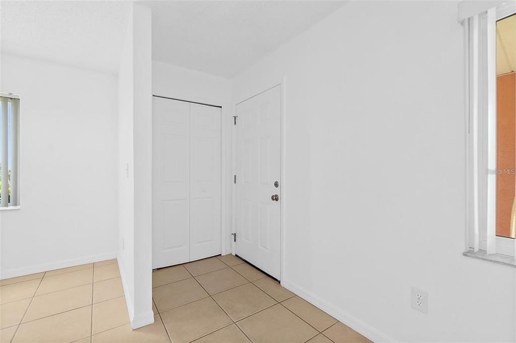 2258 S Daytona Avenue - Photo 1