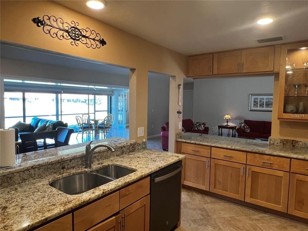 5581 Golf Pointe Drive - Photo 8