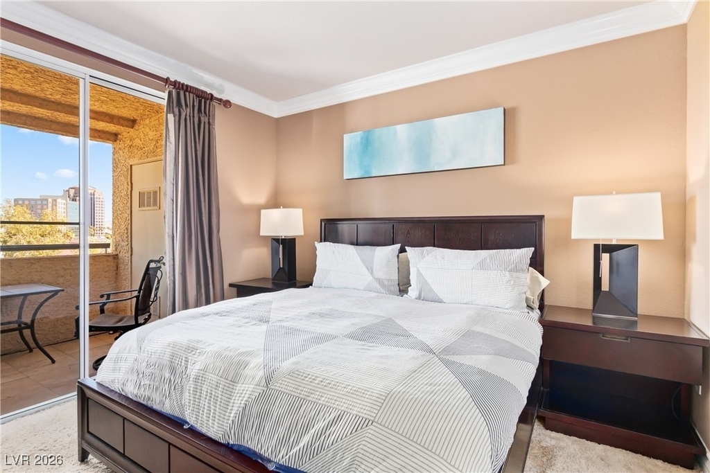 210 E Flamingo Road - Photo 17