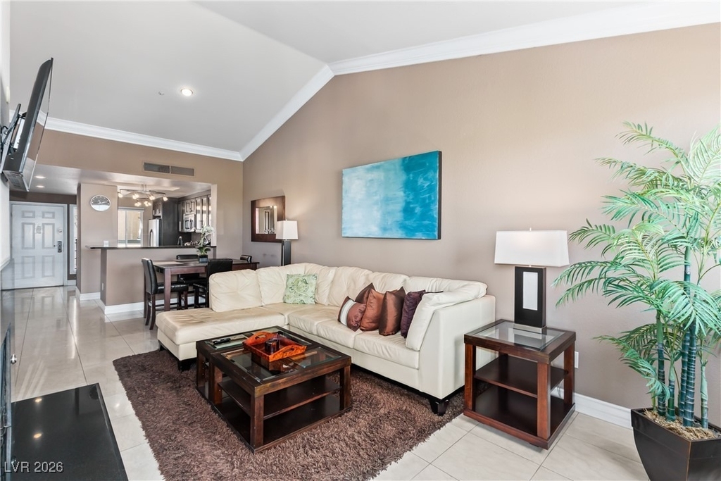 210 E Flamingo Road - Photo 7