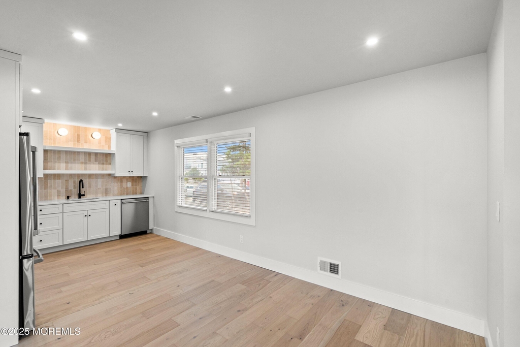 75 Grand Central Avenue - Photo 11