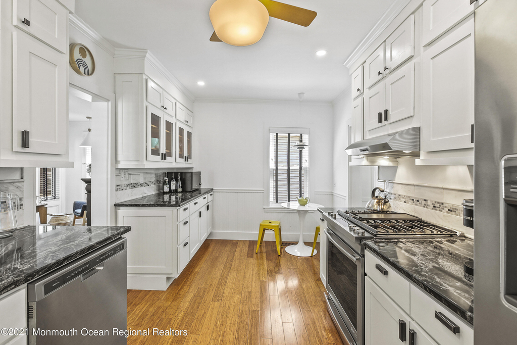 124 Heck Avenue - Photo 13