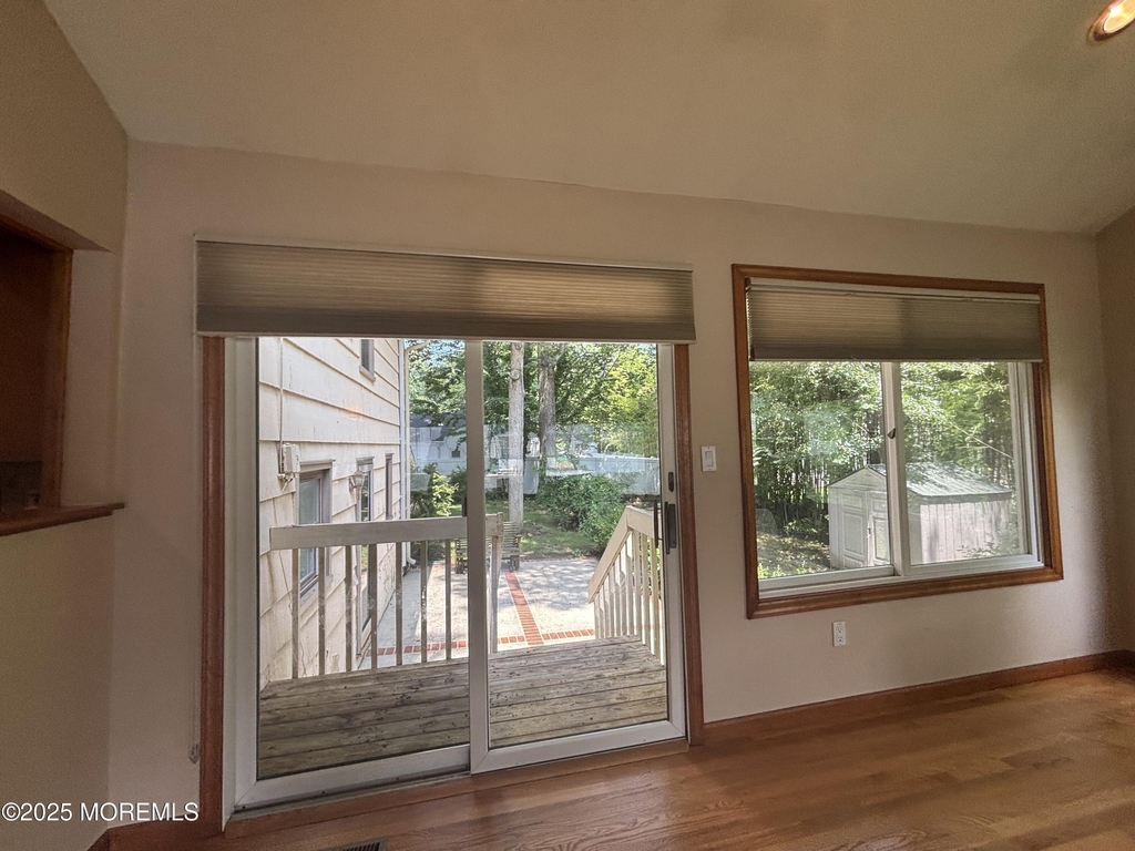 187 Elmwood Road - Photo 9