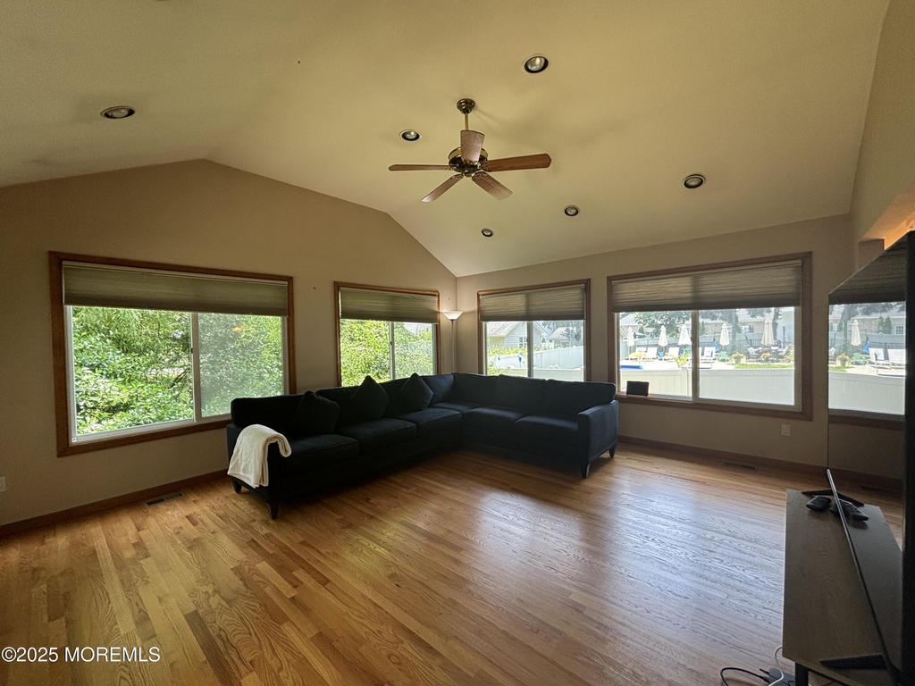 187 Elmwood Road - Photo 7