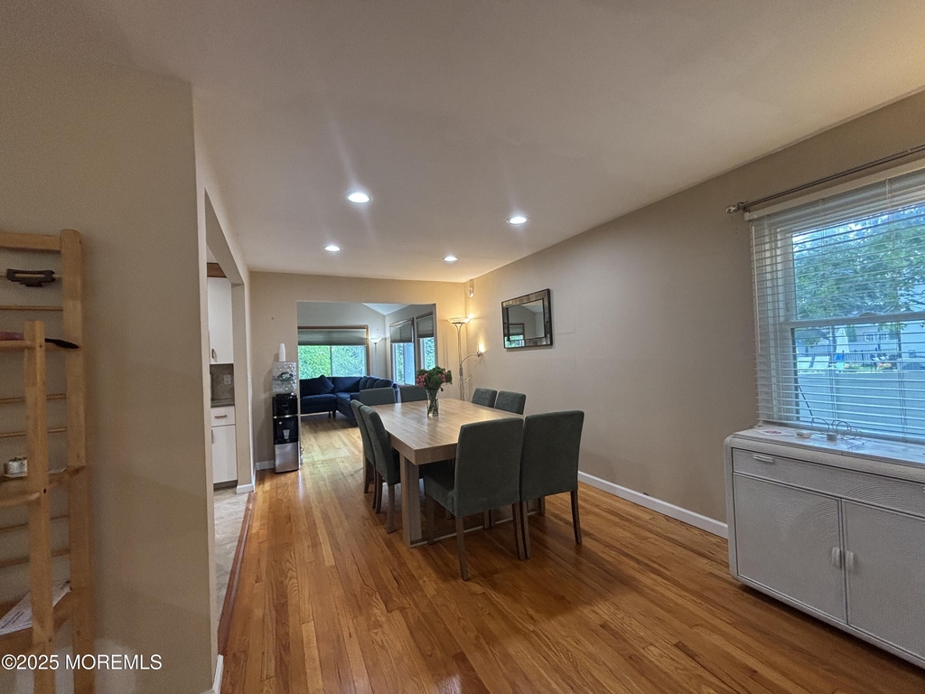 187 Elmwood Road - Photo 4