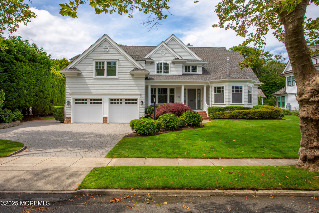 38 Vroom Avenue - Photo 0