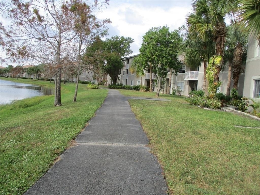 5045 Wiles Road - Photo 21