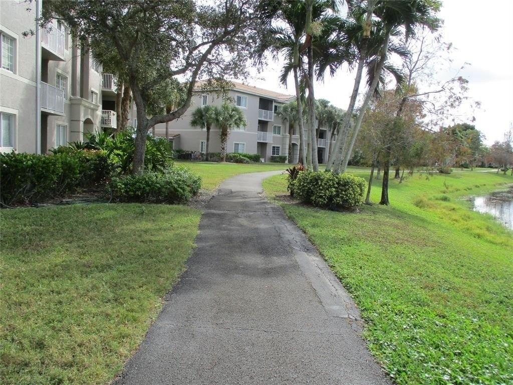 5045 Wiles Road - Photo 22