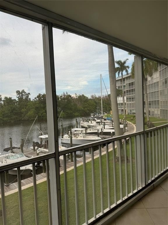 1301 E Hillsboro Boulevard - Photo 15