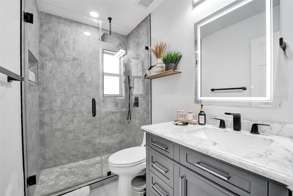 6740 Custer - Photo 4