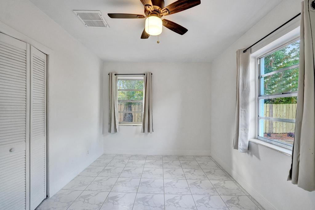 1836 Sw 9th Avenue - Photo 35