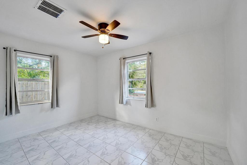 1836 Sw 9th Avenue - Photo 34