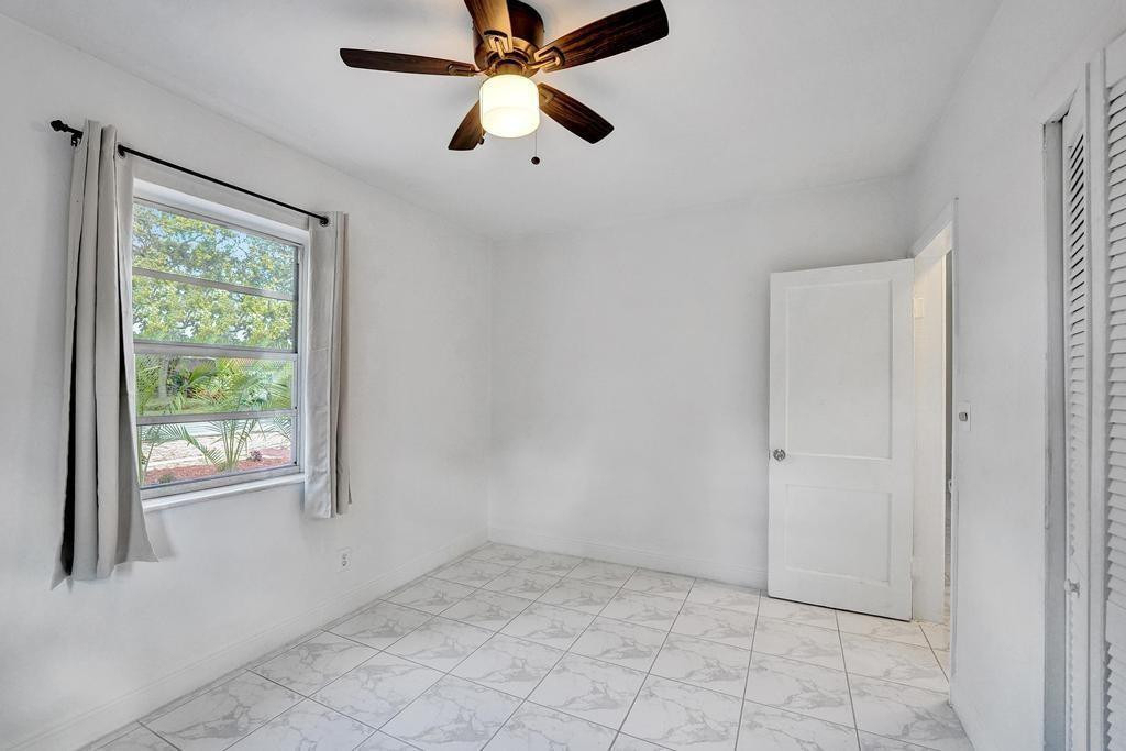 1836 Sw 9th Avenue - Photo 37